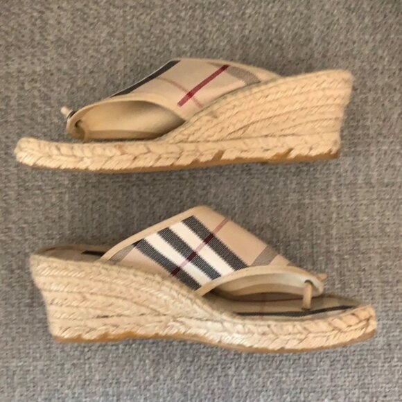 Burberry Wedge Flip-Flop EUC Size 5 - Picture 5 of 7